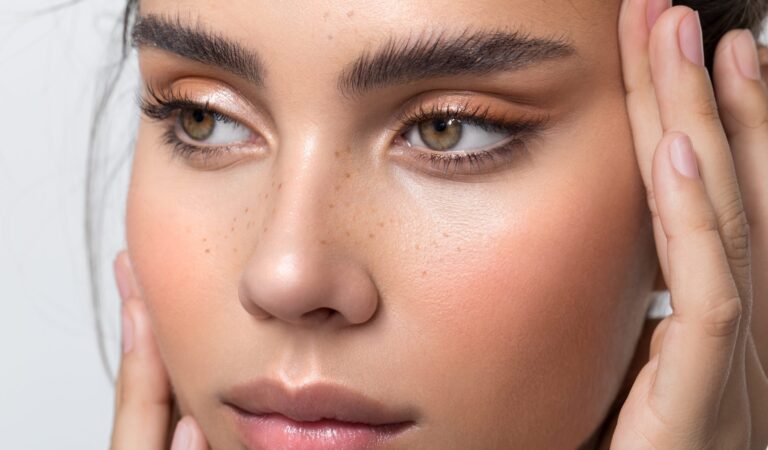 Soap Brows At Home: Step-By-Step Guide