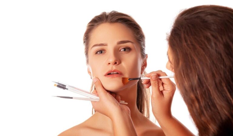 Makeup Magic: Unleash Your Creative Self-Expression!